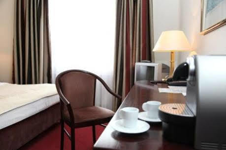 Hotel Wilhelm Busch نوردرستيدت المظهر الخارجي الصورة
